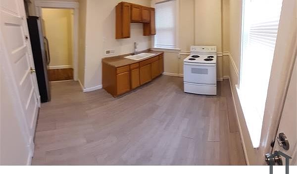 1st image of 4861 Northland Ave Floor 1