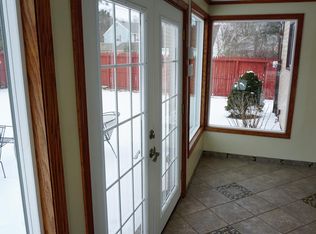 1410 W Saginaw St, East Lansing, MI 48823