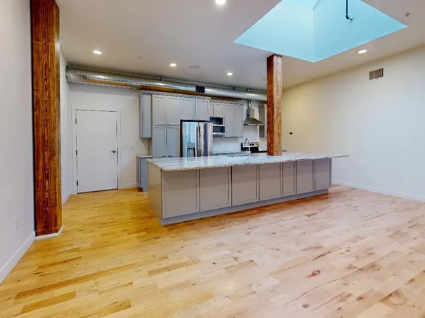 112 W 2nd St #6, Grand Island, NE 68801