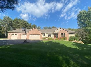 26743 Woodlands Pkwy, Zimmerman, MN 55398