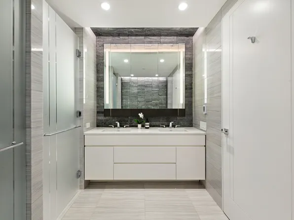 70 Charlton Street image 14 of 30