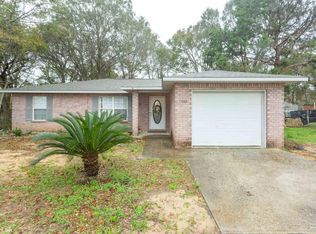 5566 Cyanamid Rd, Milton, FL 32583