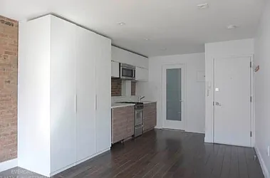 Rented by Evergreen Realty & Investments