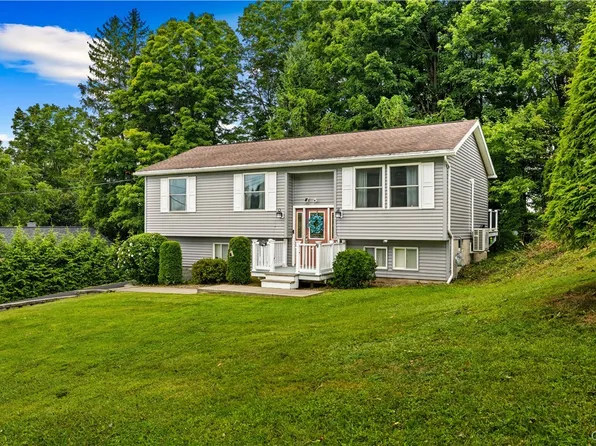707 Utica Rd, Utica, NY 13502
