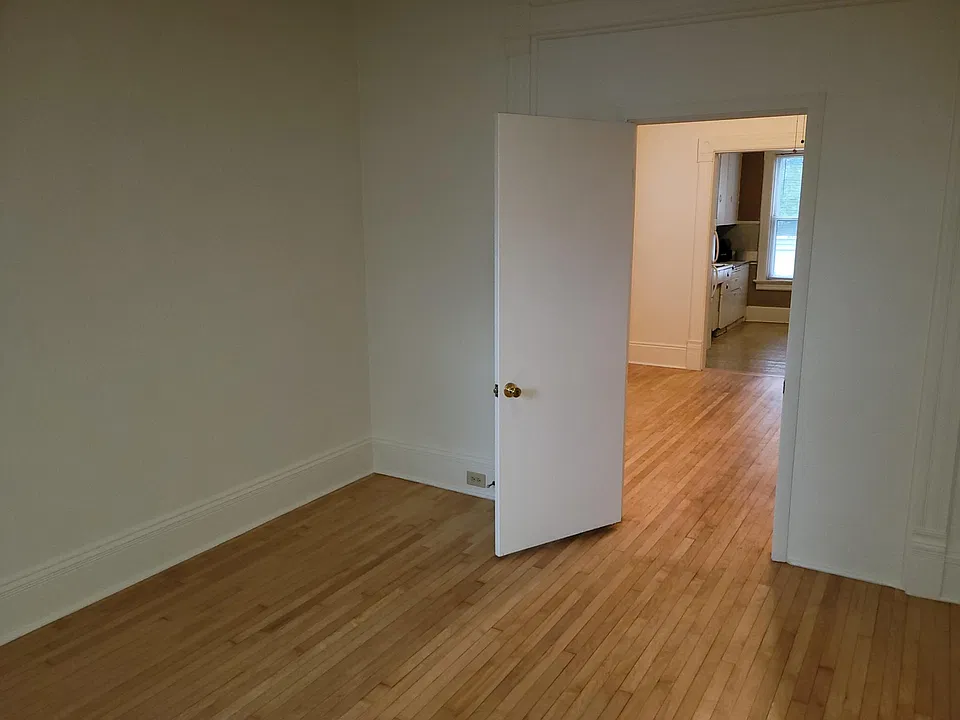 Bedroom #1 (12' x 12')