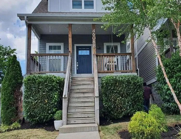 4608B Michigan Ave — Photo 1