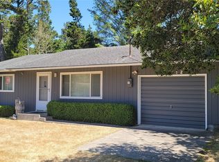 27312 N Pl, Ocean Park, WA
