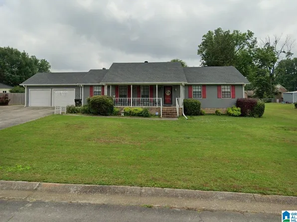 1212 Cozy Cir, Bessemer, AL 35023
