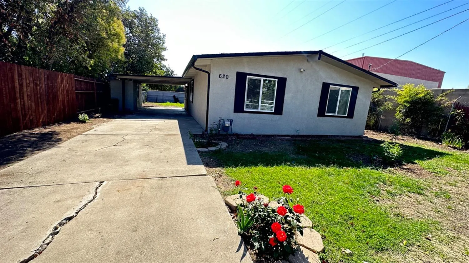 620 W Jackson St photo 1