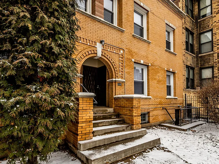 6160 S Martin Luther King Dr — Photo 14