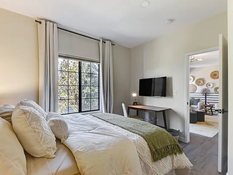 2071 Hussium Hills St #207 — Photo 3