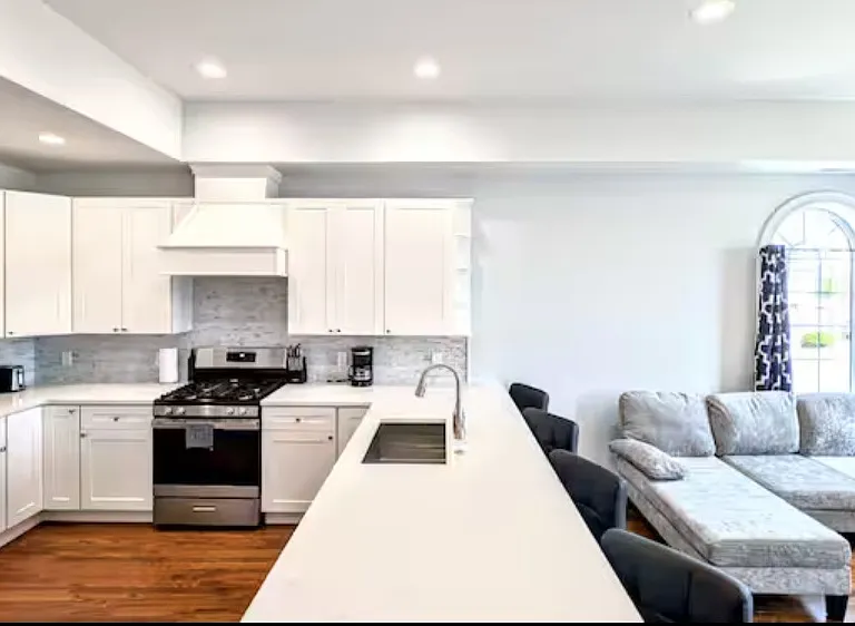 5217 Ventnor Ave #A — Photo 2