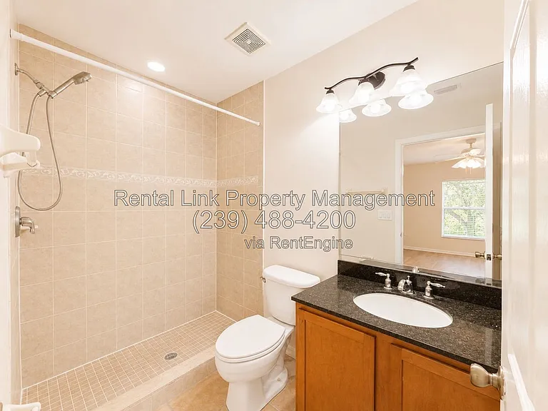 3012 30th St SW — Photo 20
