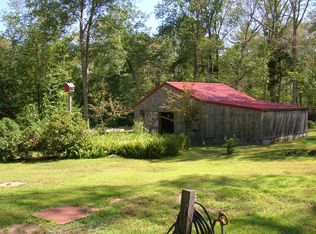 398 Ten Rod Rd, Exeter, RI 02822