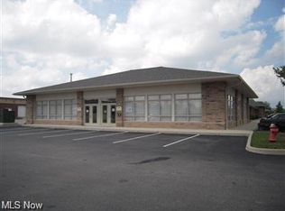 31300 Solon Rd #2-B, Solon, OH 44139