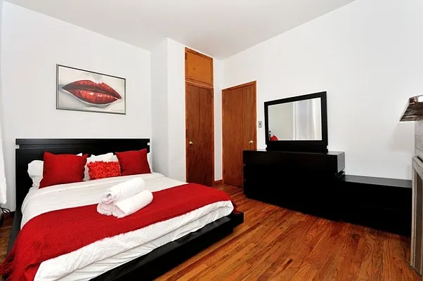 Rented by Eisenberg Exclusives | media 31