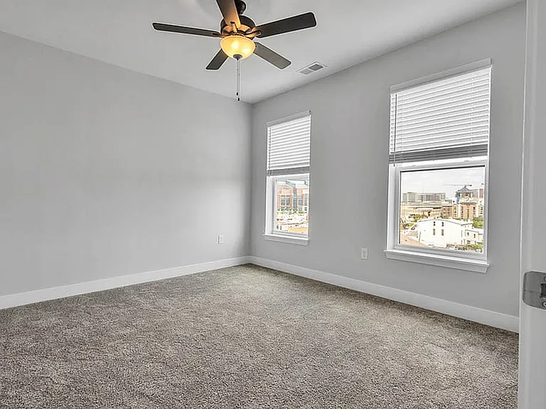 Bright & Spacious Bedroom