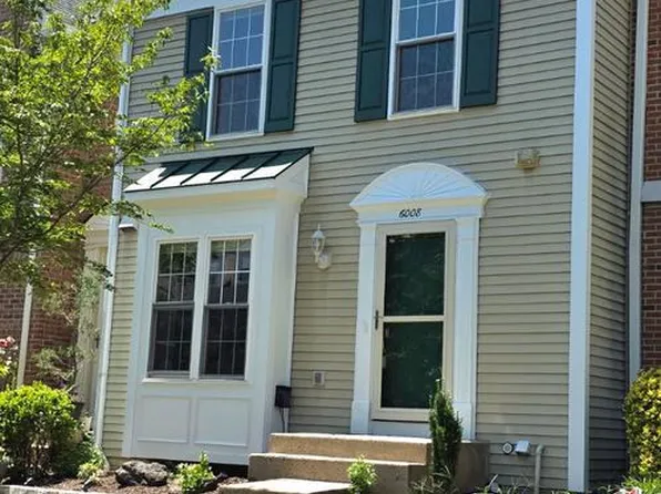 6008 Raina Dr, Centreville, VA 20120