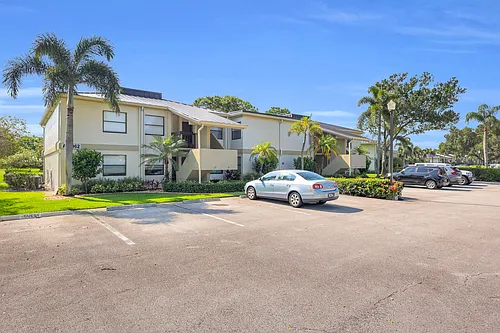 12962 Briarlake Dr #202 Photo 1