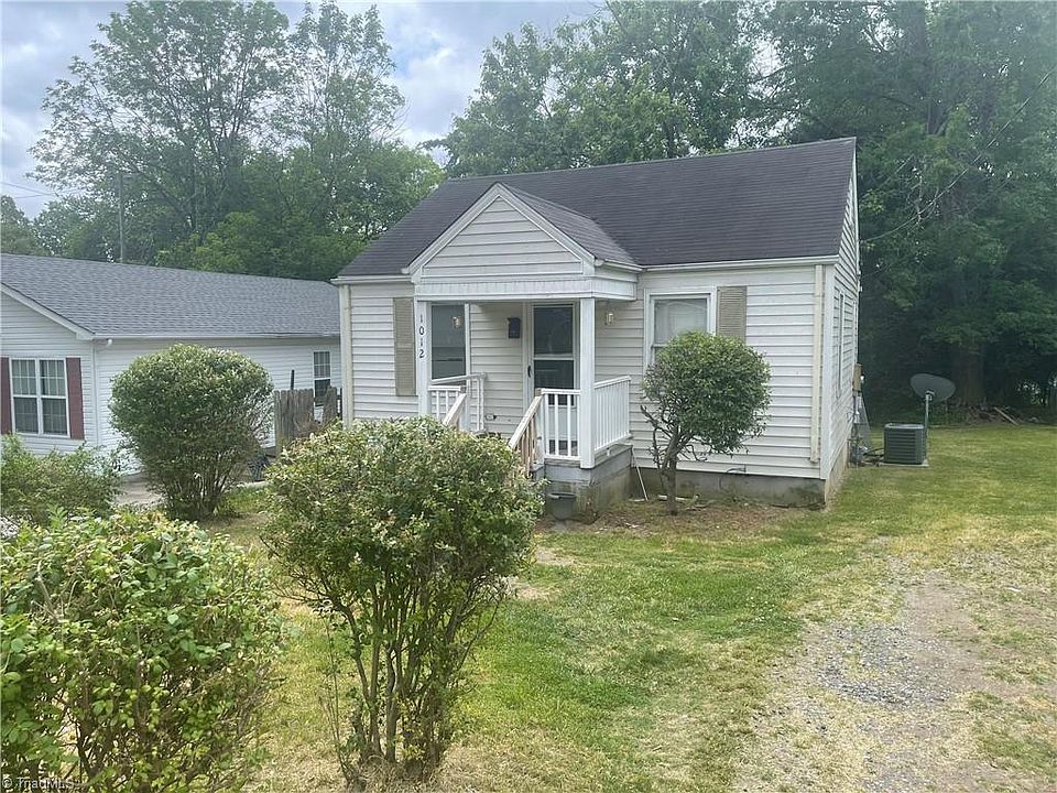 2nd image of 1012 Tuscaloosa St