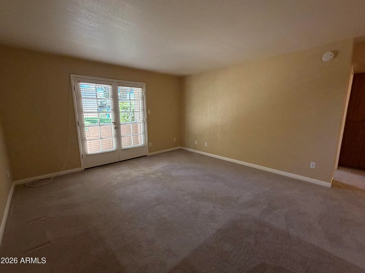 1 bed, 1.0 bath, 664 sqft, $1,300 — Photo 2