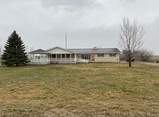 44651 Road 751, Overton, NE 68863