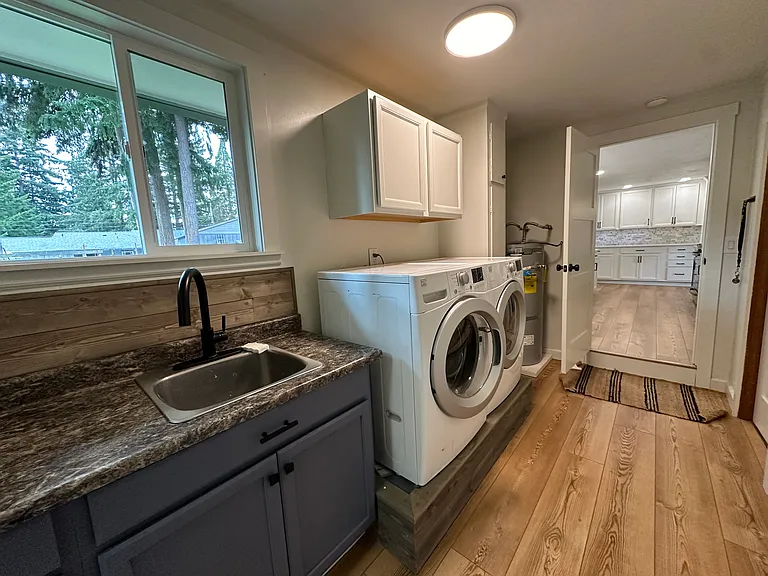 5213 25th Ave SE — Photo 10