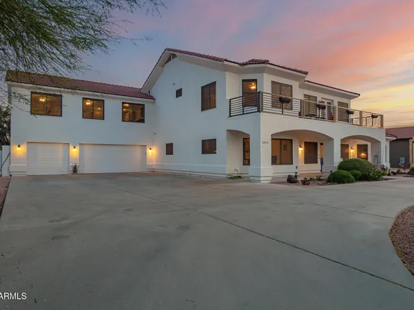 2075 W SILVERLODE Drive, Wickenburg, AZ 85390