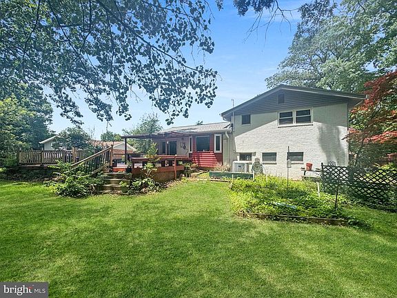 5th image of 3905 Sulgrave Dr