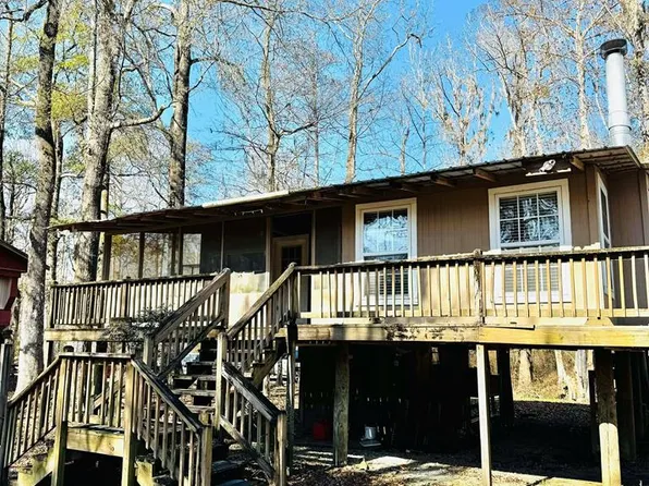 154 Parkside Dr, Picayune, MS 39466