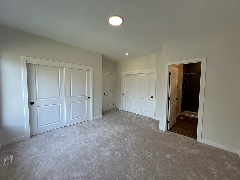 325 Lockwood St — Photo 15