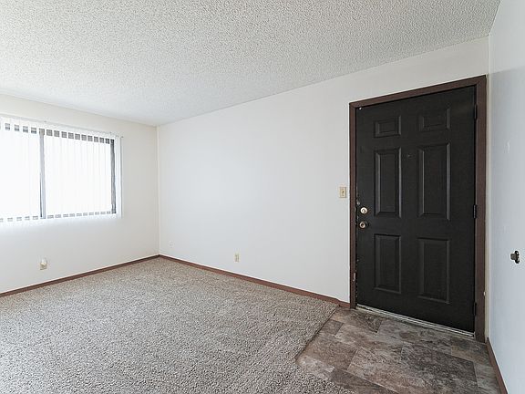 2nd image of 1311 Washington St #4