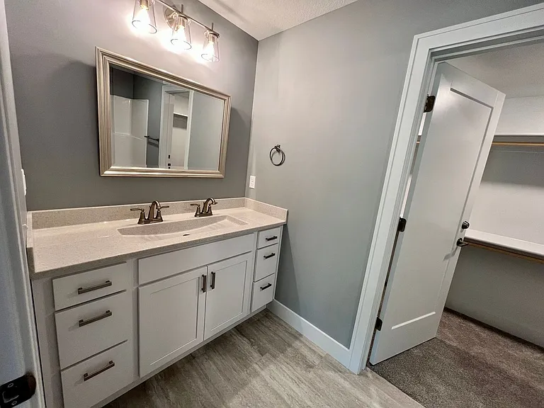 4647 Pierce Dr — Photo 19