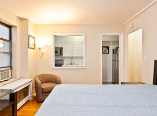142 E 49th St #3DD, Brooklyn, NY 11203