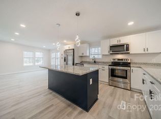 5229 E Lawyers Rd, Wingate, NC 28174