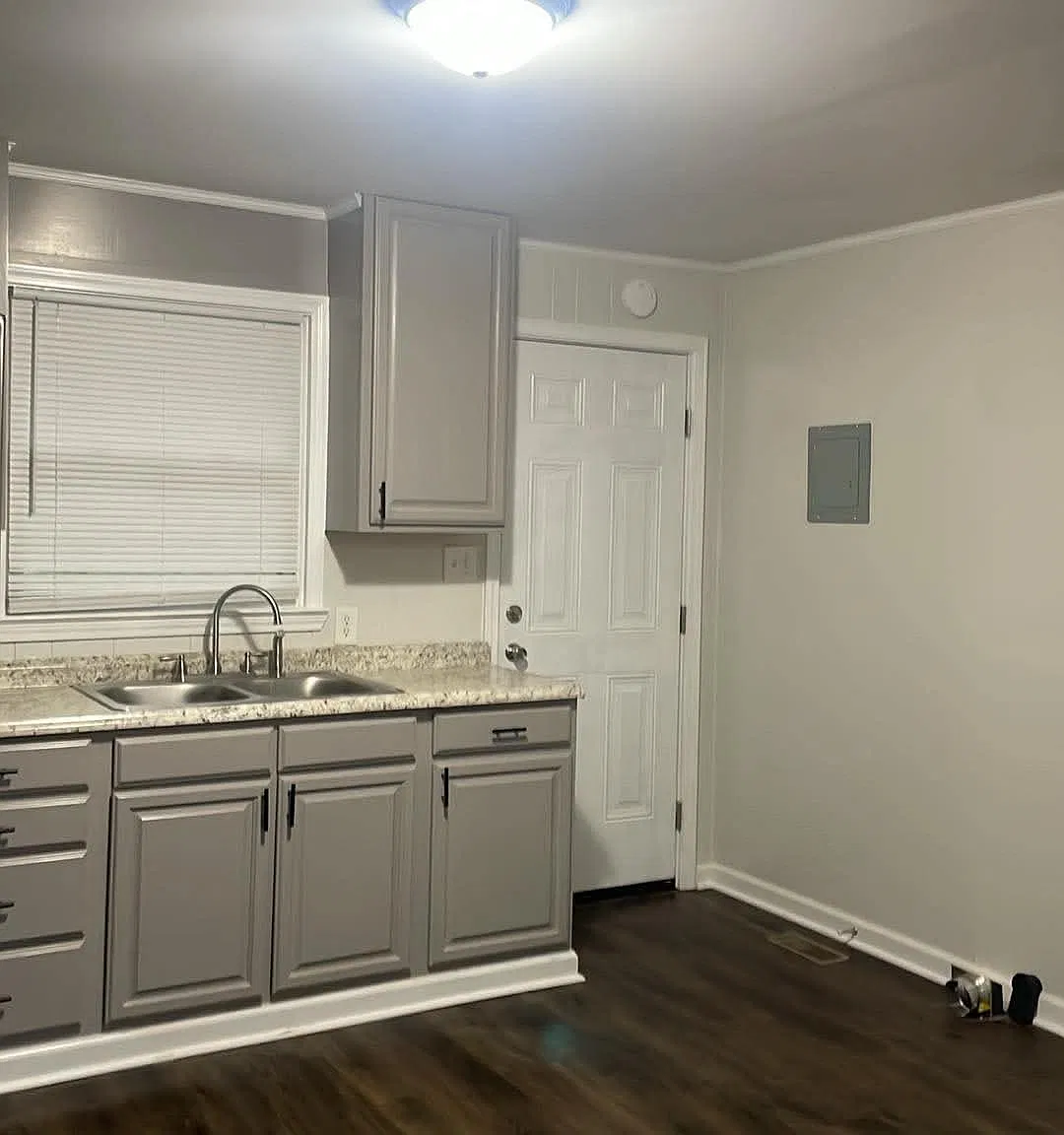 2 bed, $1,399 — Photo 1
