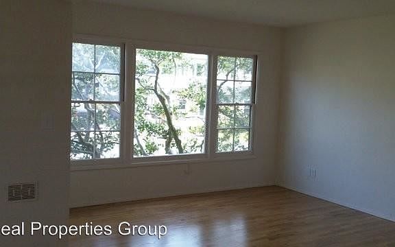 4th image of 3829 Jennings St
