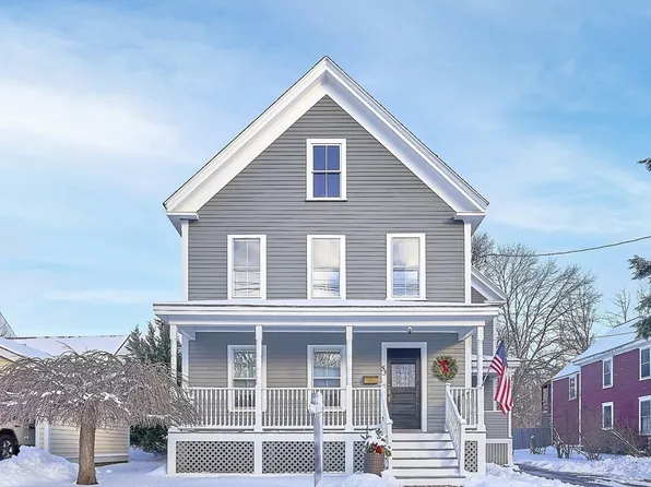 53 Whittier St, Andover, MA 01810