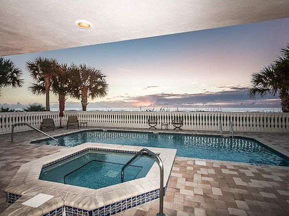 3rd image of 20110 Gulf Blvd APT 301