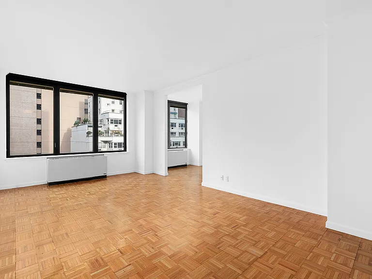 150 E 57th St #27C — Photo 3