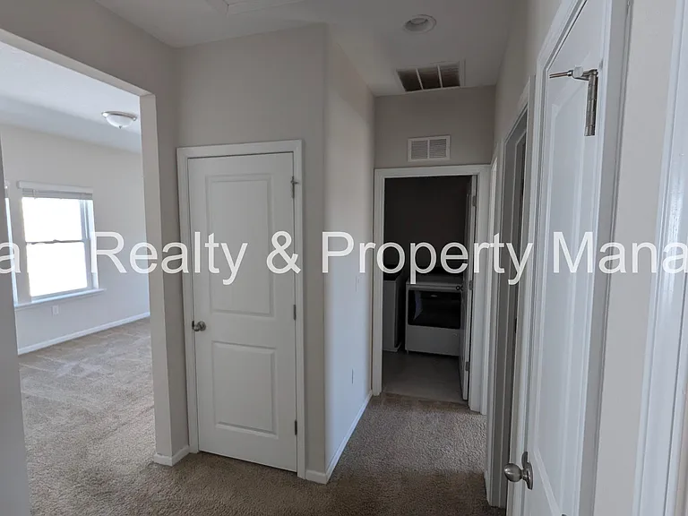 100 Golden Fern Dr — Photo 12