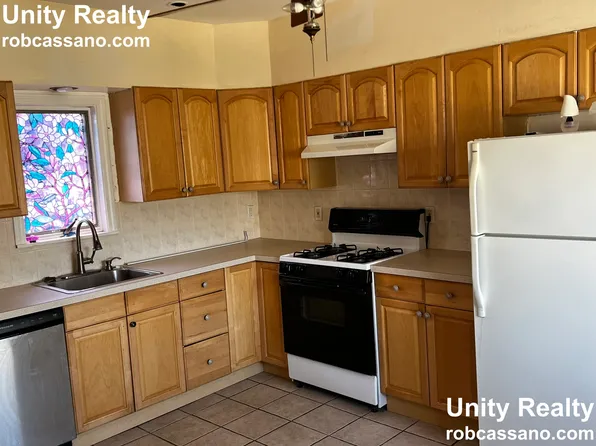 (undisclosed Address), Medford, MA 02155