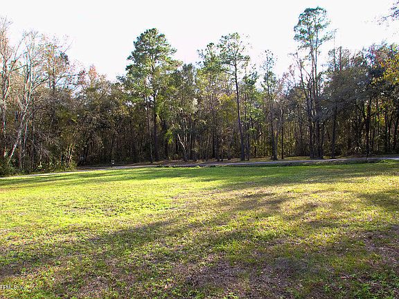 3rd image of 4066 Scenic Dr