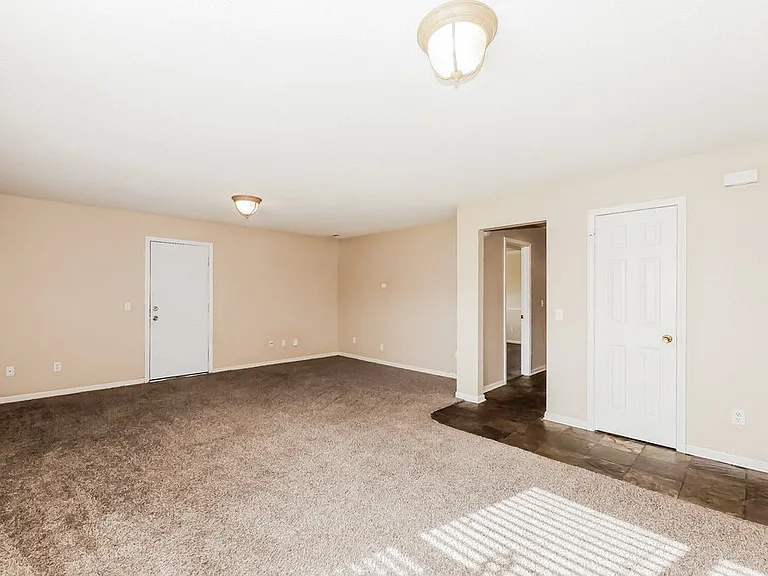 720 Treyburn Lakes Way — Photo 5
