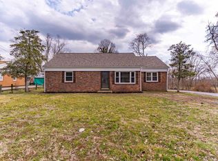 2126 Old Madisonville Rd, Henderson, KY 42420