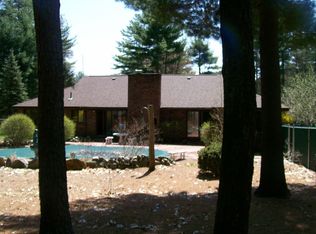 52 Paquawket Path, Groton, MA 01450