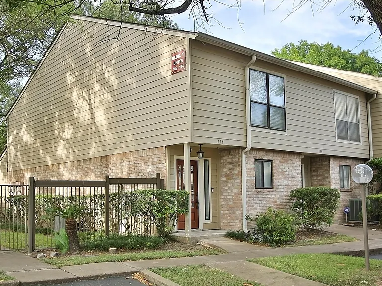 5005 Georgi Ln #174 — Photo 49