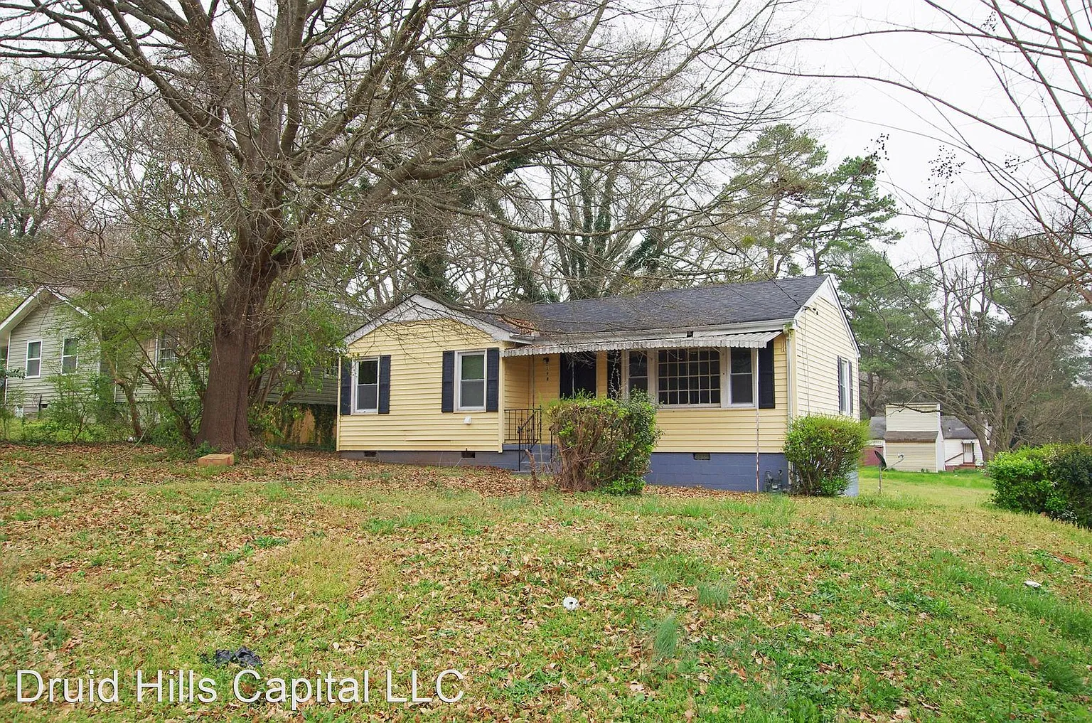 2198 Browns Mill Rd SE photo 1