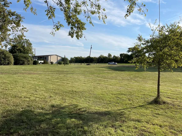 502 Cody Ln, Sherman, TX 75092