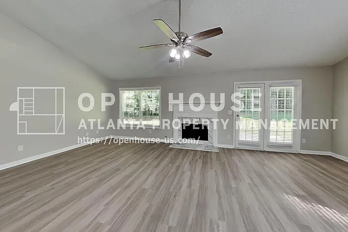 2890 Williams Farm Dr — Photo 4